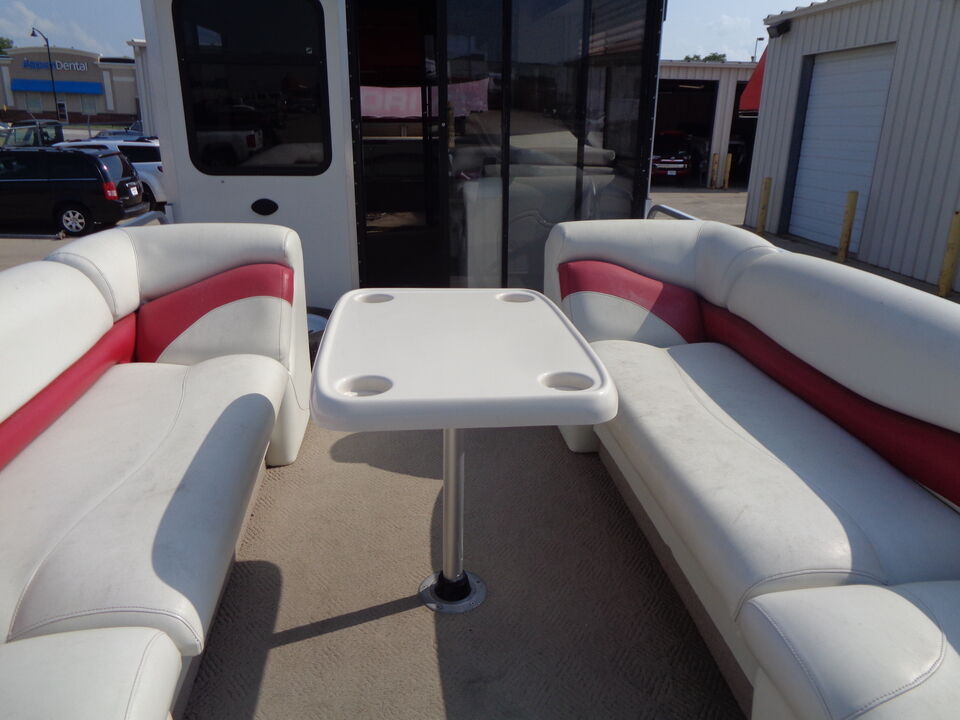 2006 Sun Tracker Party Barge  - Auto Drive Inc.
