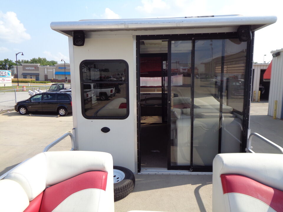 2006 Sun Tracker Party Barge  - Auto Drive Inc.