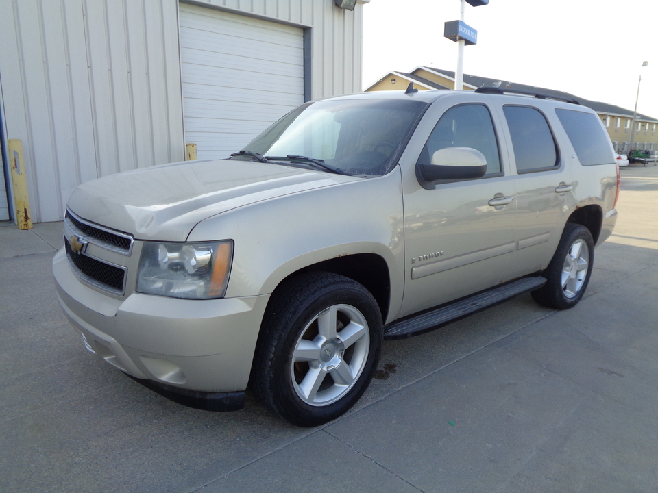 2007 Chevrolet Tahoe LT 4x4 Local Trade in  Possible transmission issue  - 6732  - Auto Drive Inc.
