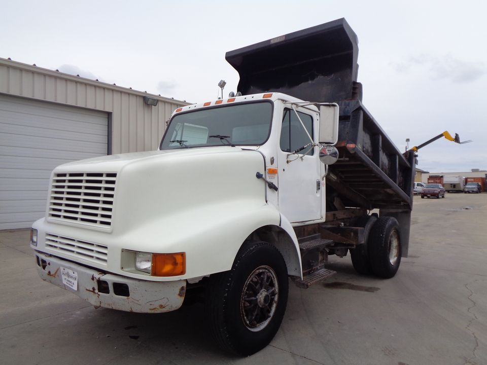 1991 International S-series 1900 Single Axle. Cummins Diesel Local Trade  - 4928  - Auto Drive Inc.