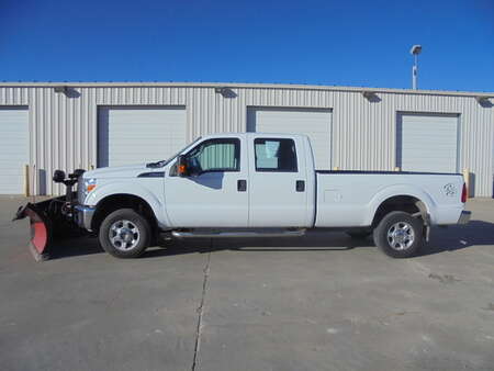 2016 Ford F-250 XL Super Duty Crew Cab Gray Cloth Long Box 4x4 for Sale  - 4143  - Auto Drive Inc.