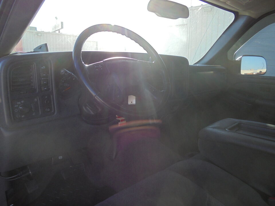 2005 Chevrolet Silverado 2500HD  - Auto Drive Inc.