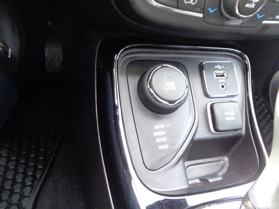 2020 Jeep Compass  - Auto Drive Inc.