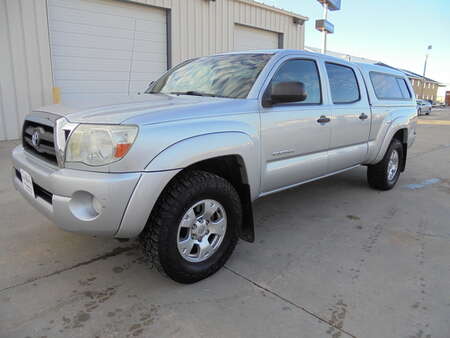 2005 Toyota Tacoma 2 Owner, Great Condition. 6 Foot Long Box for Sale  - 2604  - Auto Drive Inc.