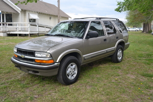 Chevrolet Blazer 2000, factory-issued press photo, IAA, 9/1999