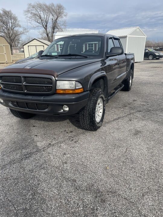 2002 Dodge Dakota  - Family Motors, Inc.