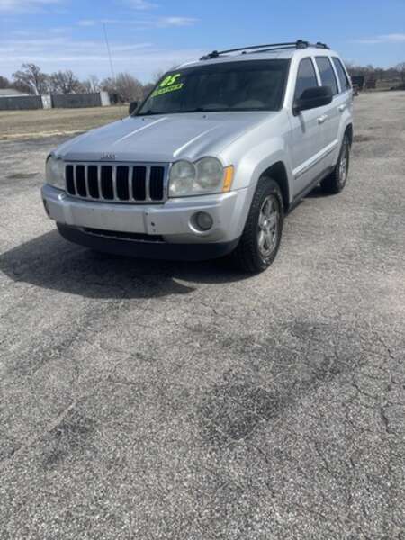 2005 Jeep Grand Cherokee Limited for Sale  - L4422  - Family Motors, Inc.