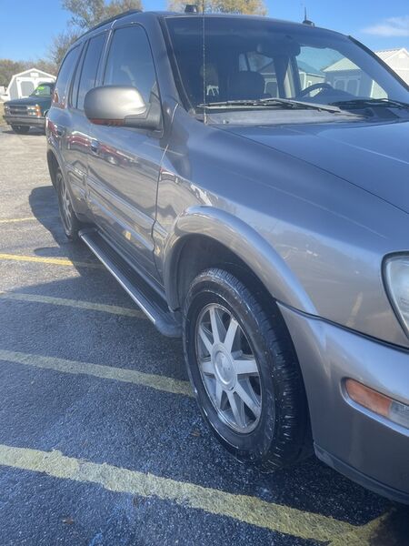 2005 Buick Rainier  - Family Motors, Inc.