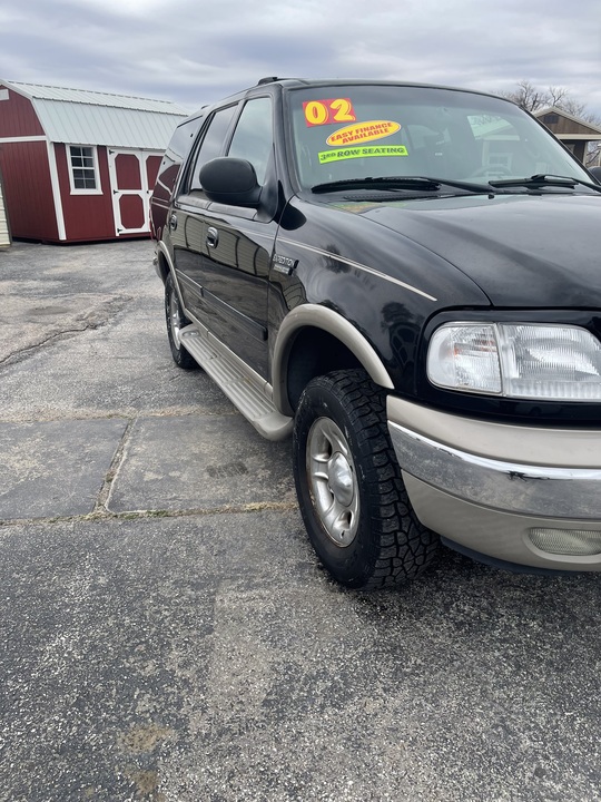 2002 Ford Expedition  - Family Motors, Inc.