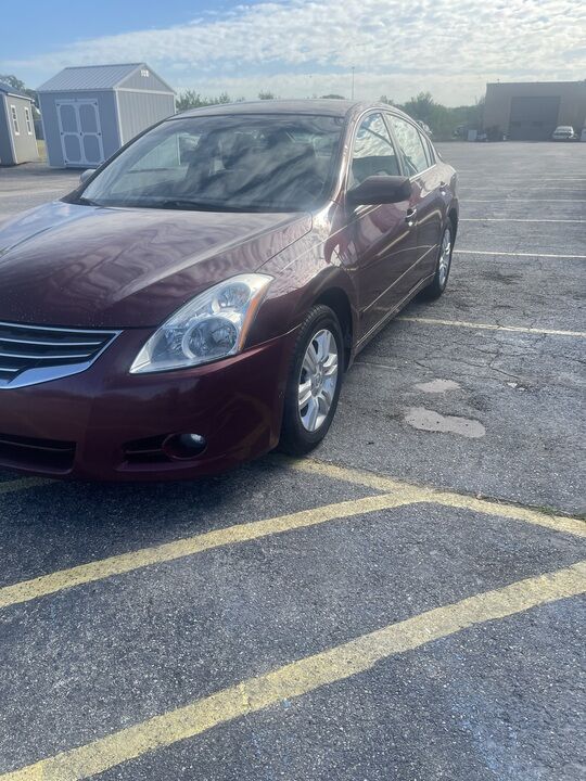 2011 Nissan Altima  - Family Motors, Inc.