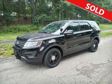 2019 Ford Explorer Poli
