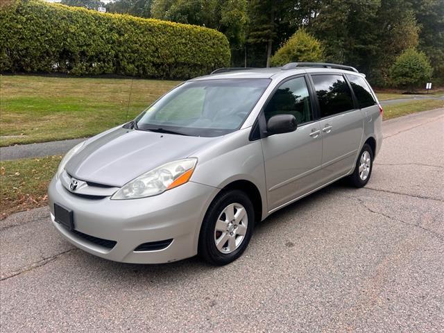 2007 Toyota Sienna LE 7-Passenger  - 7S009818  - Classic Auto Sales