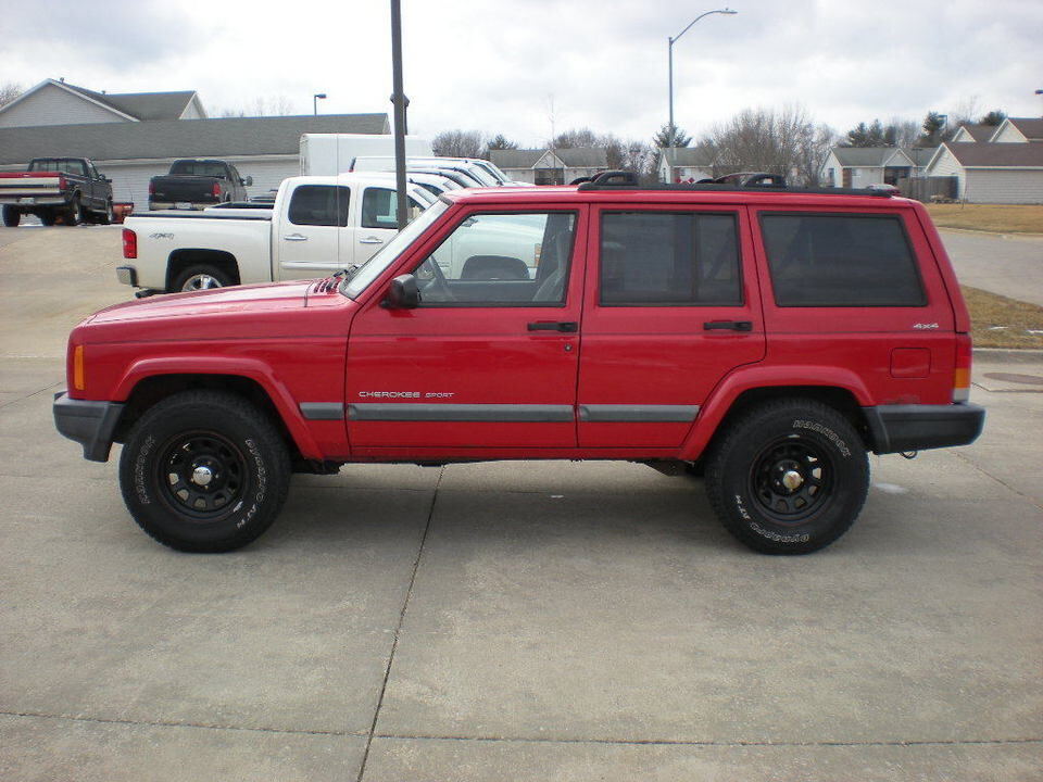 2000 Jeep Cherokee  - Nelson Automotive