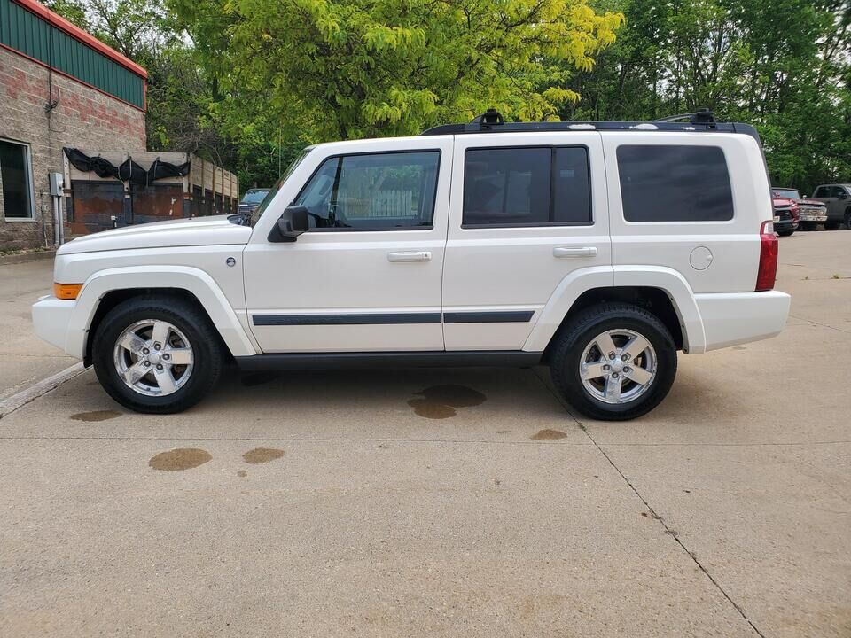 2008 Jeep Commander  - Nelson Automotive