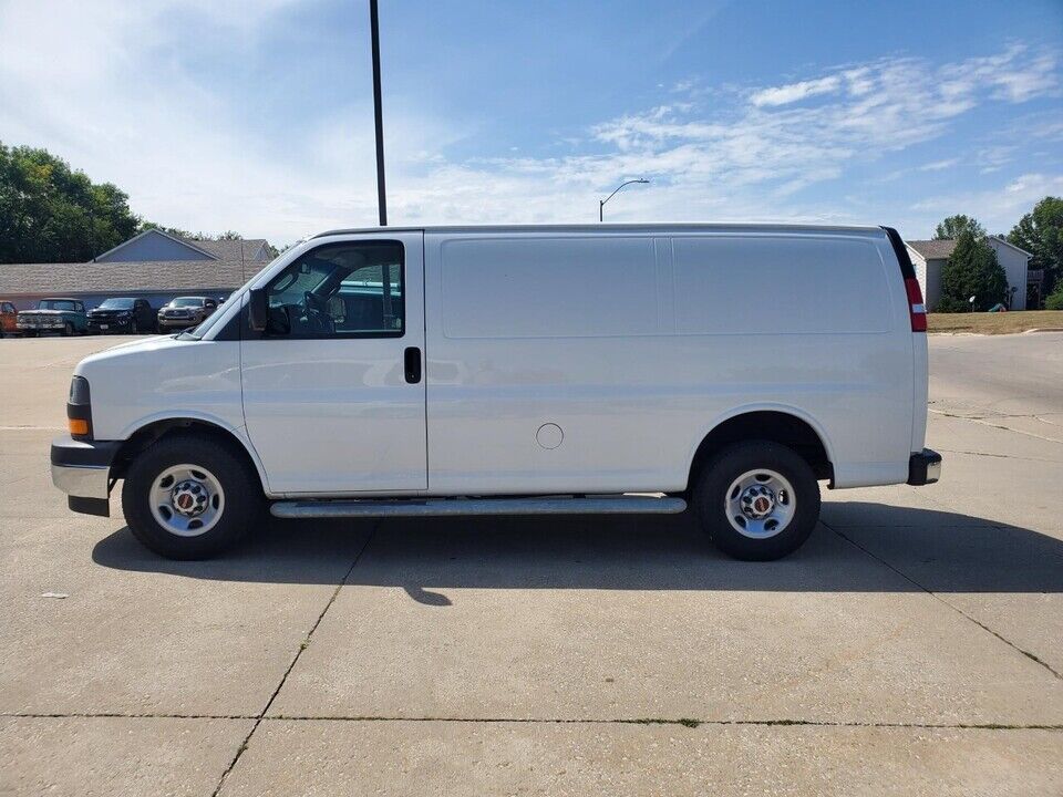 2018 GMC Savana Cargo Van  - Nelson Automotive