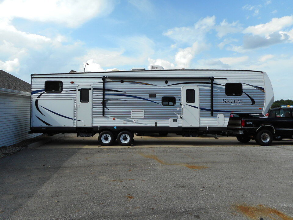 2015 Forest River Salem  - Nelson Automotive