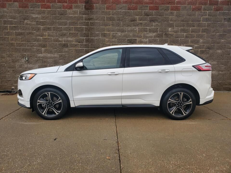 2020 Ford Edge  - Nelson Automotive