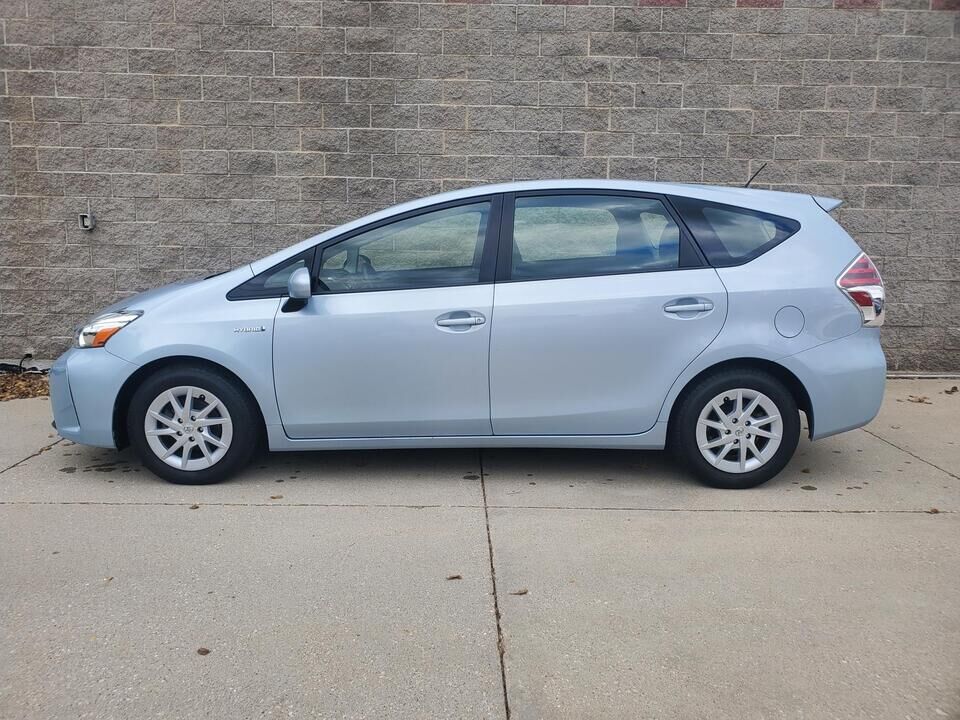 2015 Toyota Prius v  - Nelson Automotive