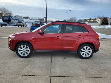 2015 Mitsubishi Outlander  - Nelson Automotive
