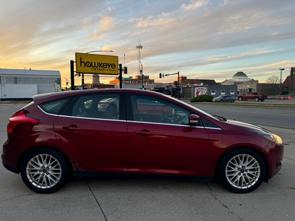 2014 Ford Focus TITANIUM  - 4188  - Hawkeye Car Credit - Newton