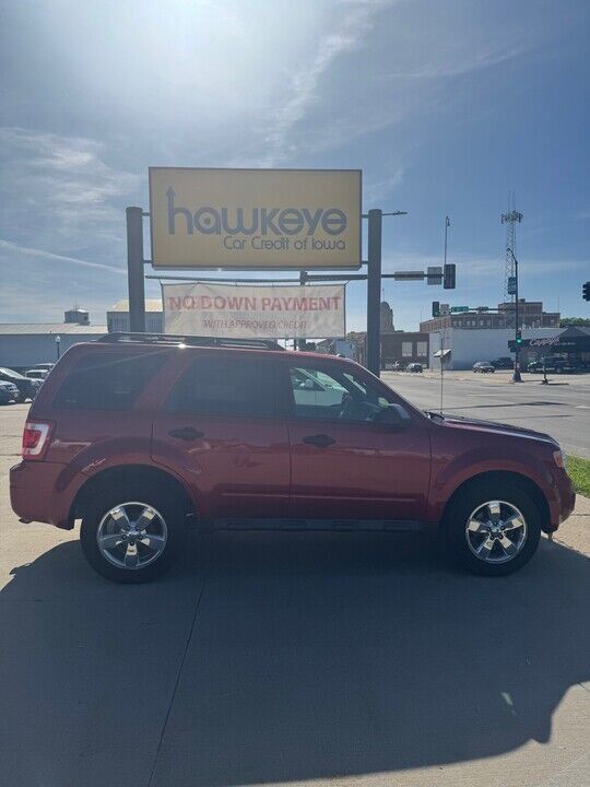 2012 Ford Escape  - Hawkeye Car Credit - Newton