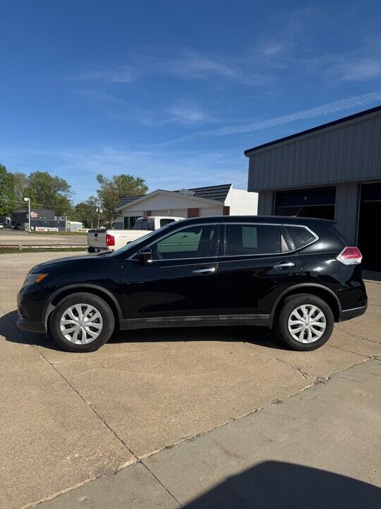2015 Nissan Rogue  - Hawkeye Car Credit - Newton
