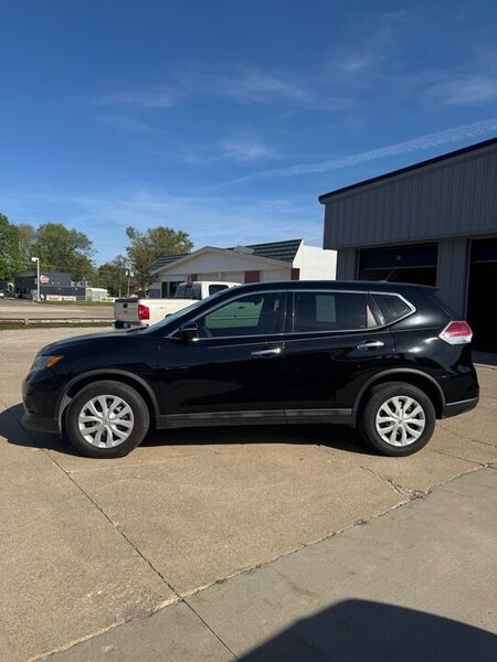 2015 Nissan Rogue  - Hawkeye Car Credit - Newton