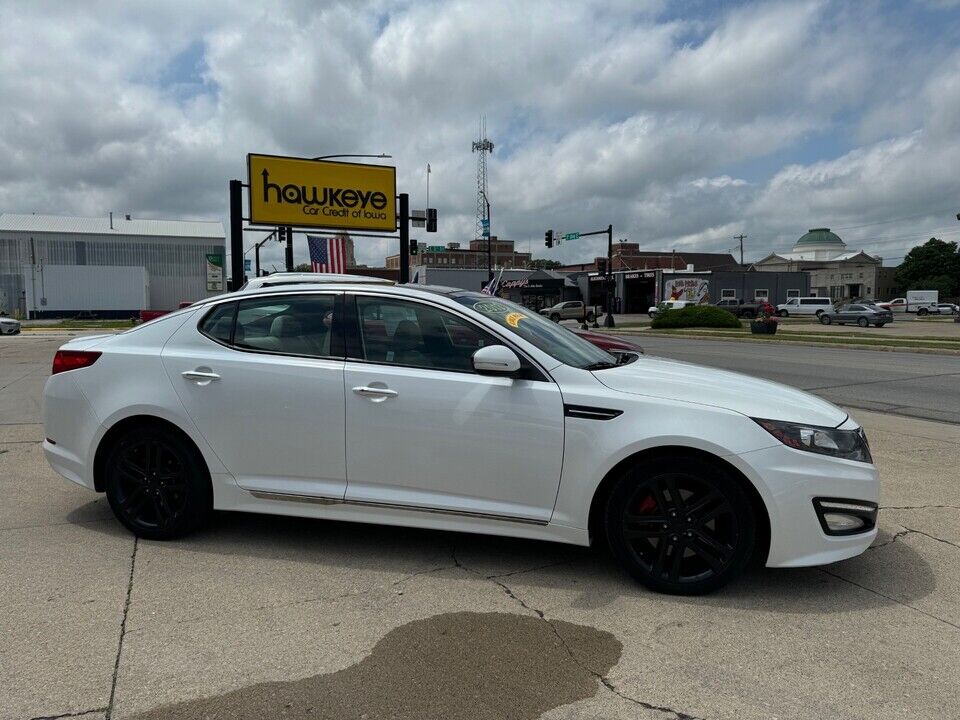 2013 Kia Optima  - Hawkeye Car Credit - Newton