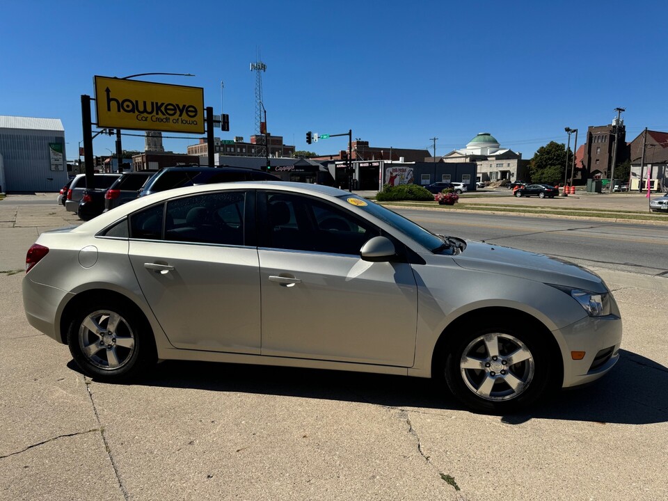 2014 Chevrolet Cruze LT - TURBO  - 4174  - Hawkeye Car Credit - Newton