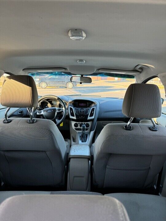 2012 Ford Focus  - Hawkeye Car Credit - Newton