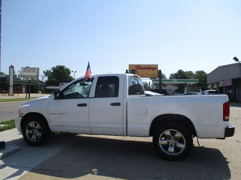 2005 Dodge RAM 1500 QUAD  - Hawkeye Car Credit - Newton