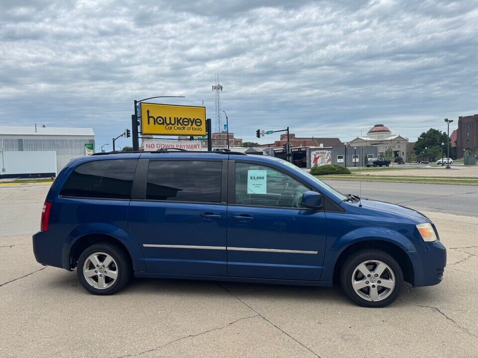 2010 Dodge Grand Caravan  - Hawkeye Car Credit - Newton