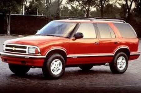 1995 Chevrolet Blazer  - Hawkeye Car Credit - Newton