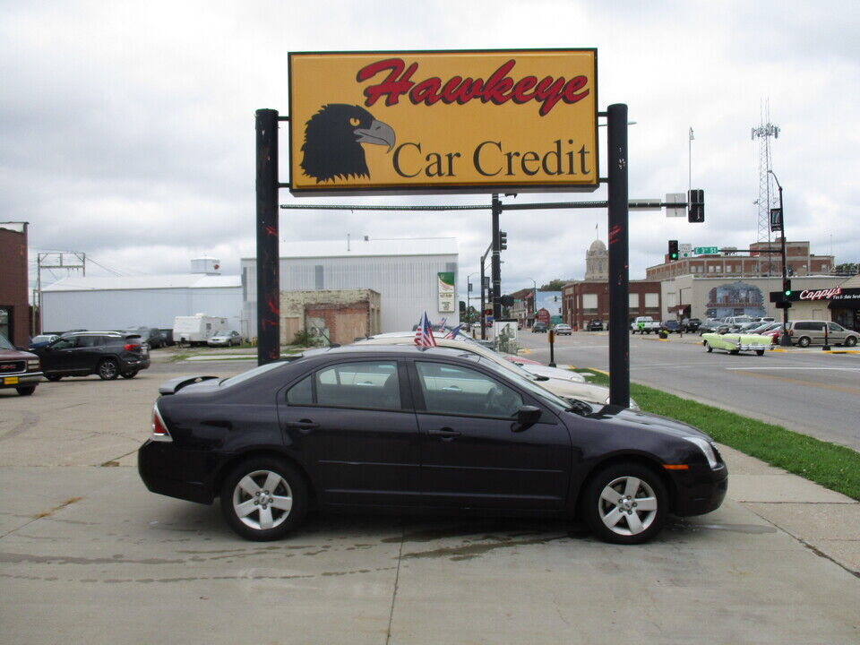 2007 Ford Fusion  - Hawkeye Car Credit - Newton
