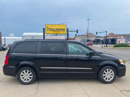 2015 Chrysler Town & Country Touring for Sale  - 4063  - Hawkeye Car Credit - Newton