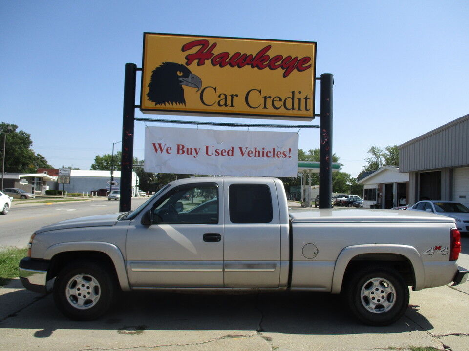 2004 Chevrolet Silverado 1500  - Hawkeye Car Credit - Newton
