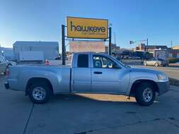 2008 Mitsubishi Raider 