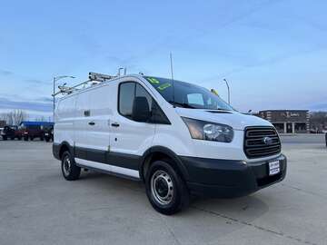 2015 Ford Transit T-250 XLT