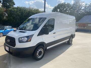 2019 Ford Transit T-250 XLT
