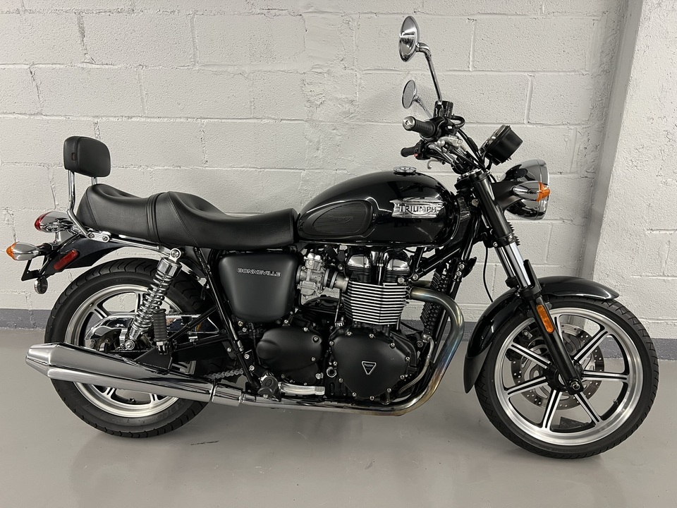 2014 Triumph Bonneville  - 14Bonneville-721  - Indian Motorcycle