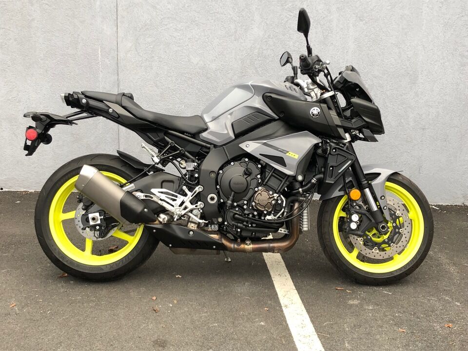 2017 Yamaha FZ   - Triumph of Westchester