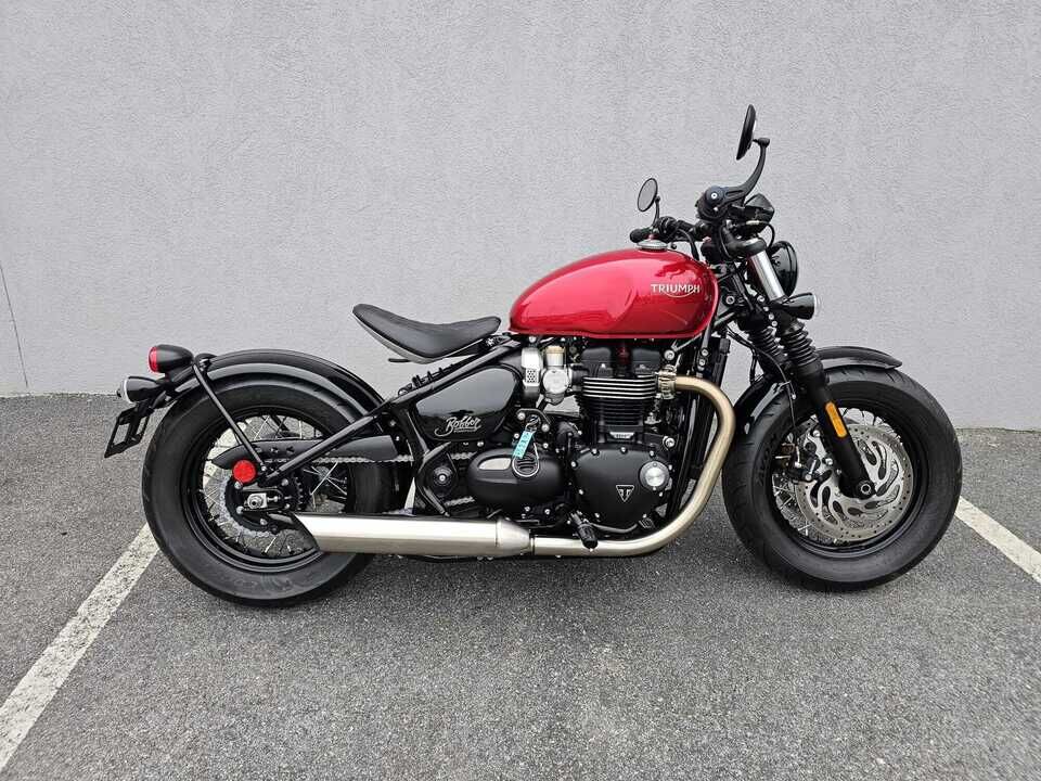 2023 Triumph Bonneville Bobber  - Indian Motorcycle