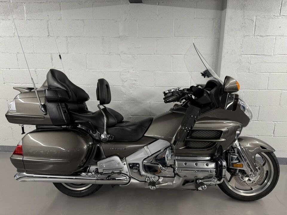 2010 Honda GL1800 GOLD WING ABS  - Triumph of Westchester