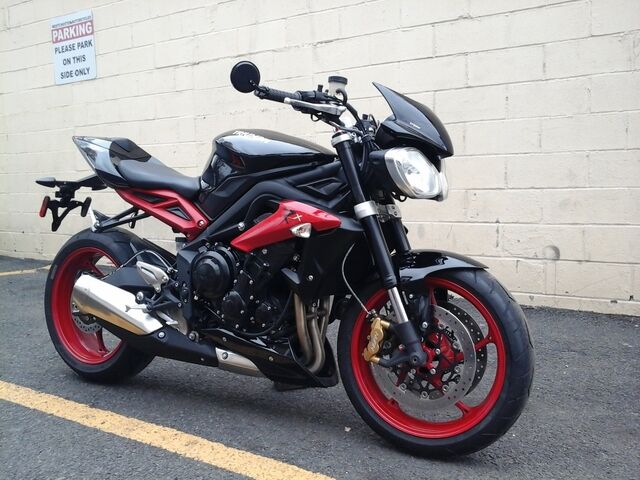 2016 Triumph Street Triple R  - Triumph of Westchester