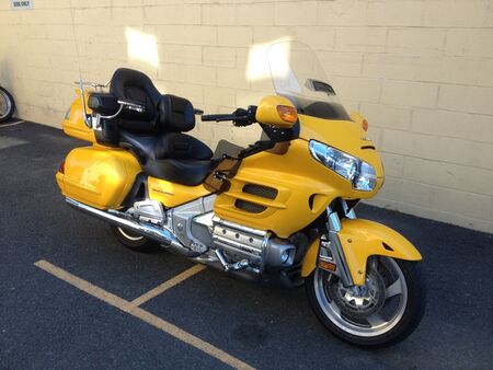 2010 Honda Gold Wing  - Triumph of Westchester