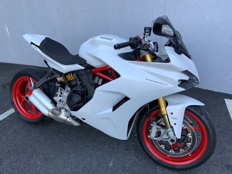 2019 Ducati SuperSport  - Triumph of Westchester