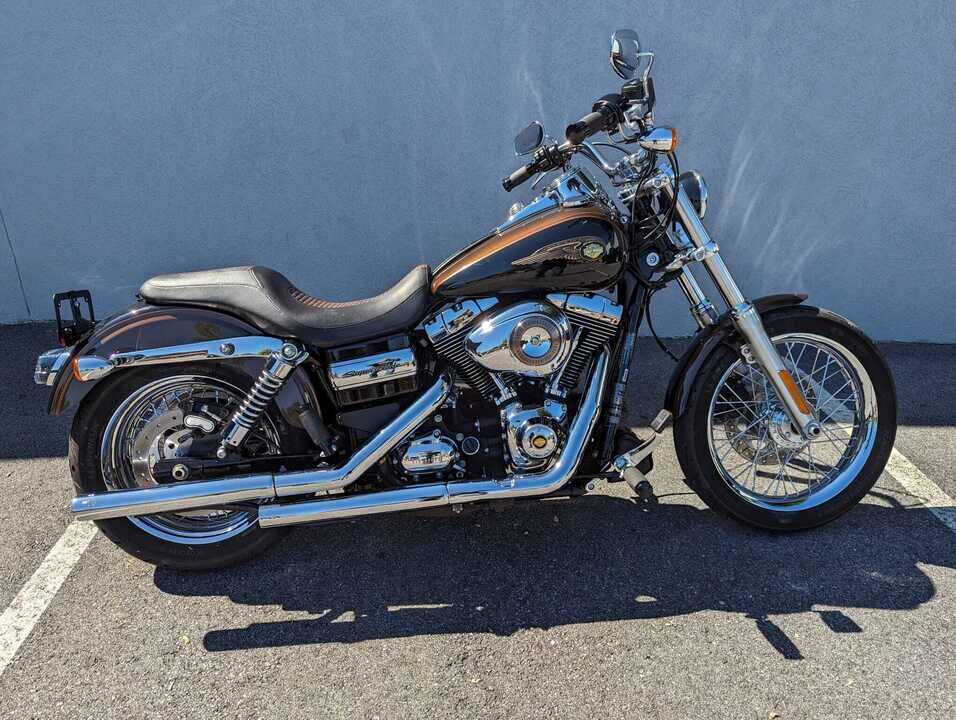 2013 Harley-Davidson Dyna Superglide  - Triumph of Westchester