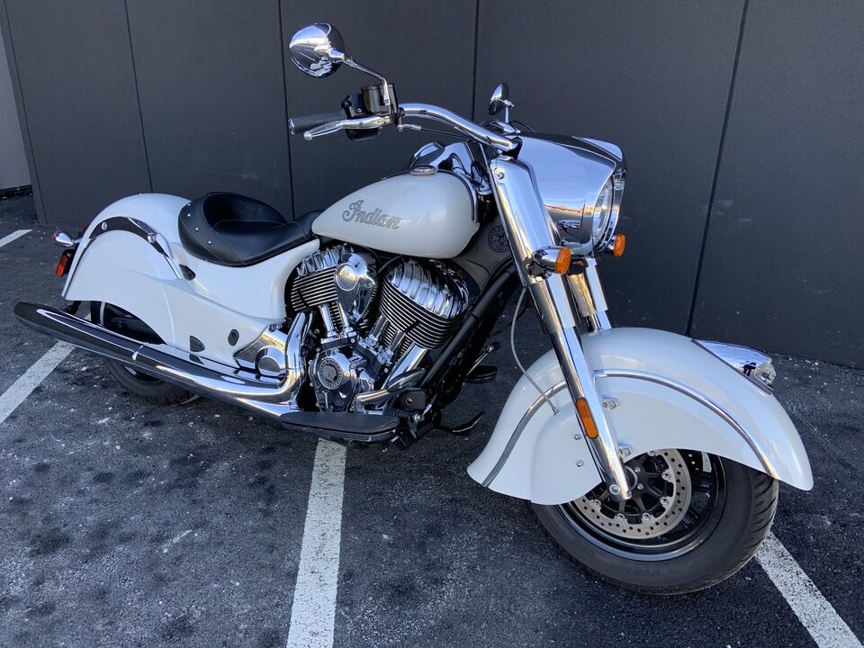 2016 Indian Chief  - Indian Motorcycle