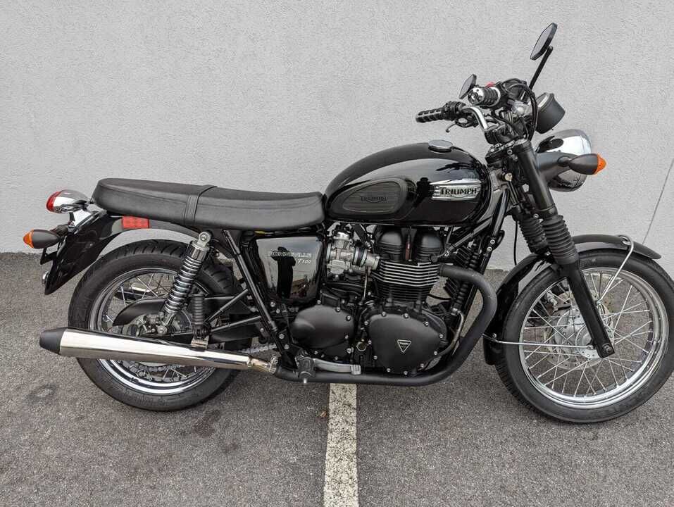 2013 Triumph Bonneville T100  - Triumph of Westchester