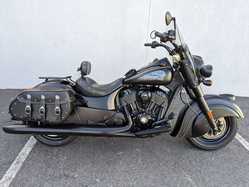 2019 Indian Chief Dark Horse  - Indian Motorcycle